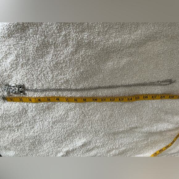 Silver-tone Owl Pendant Necklace 16” chain with 3” extender - Picture 4 of 5